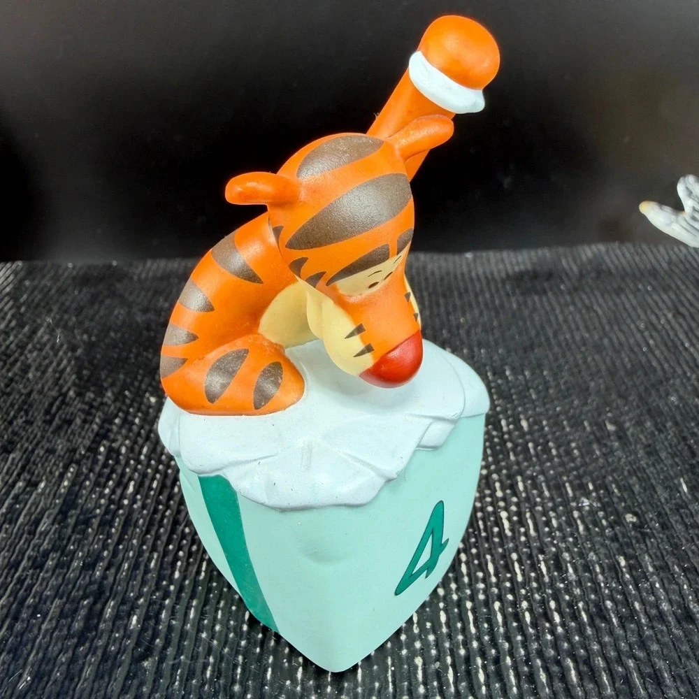 Disney‎ Pooh & Friends Tigger 4th Birthday Figurine Four is for Bounces Ceramic